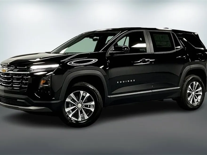 2026 Chevrolet Equinox LT photo 1