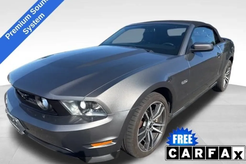 2011 Ford Mustang GT Premium Convertible photo 1