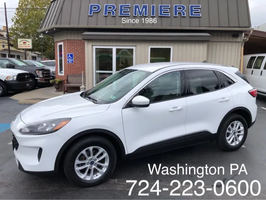 2021 Ford Escape SE photo 1