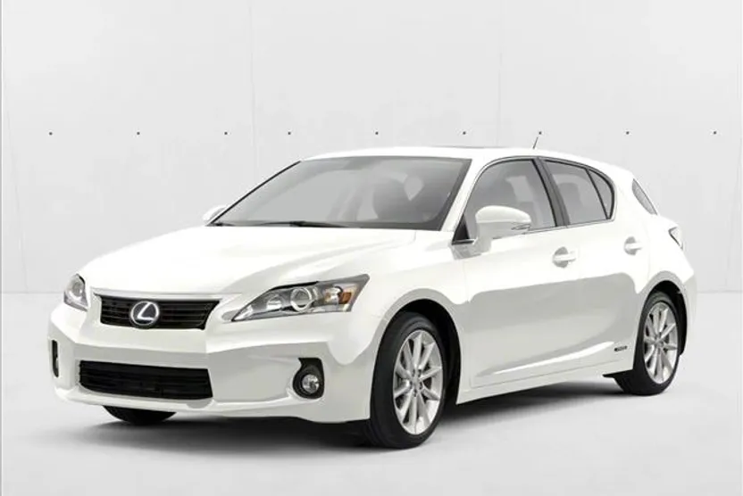 2012 Lexus CT 200h photo 1