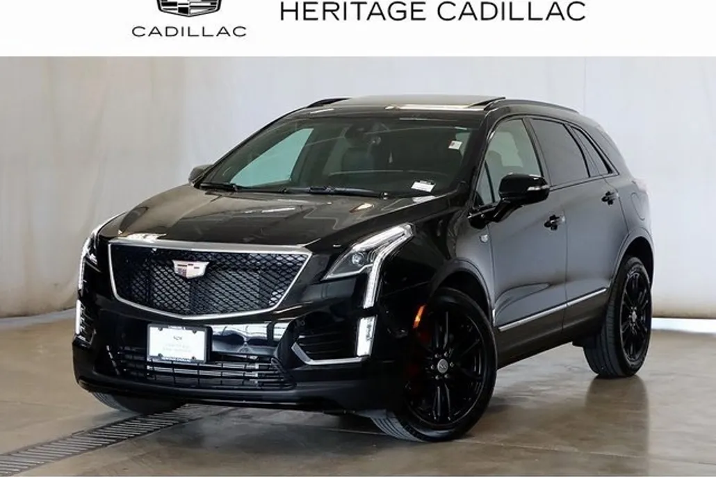 2023 Cadillac XT5 Sport photo 1