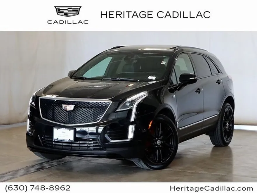 2023 Cadillac XT5 Sport photo 1