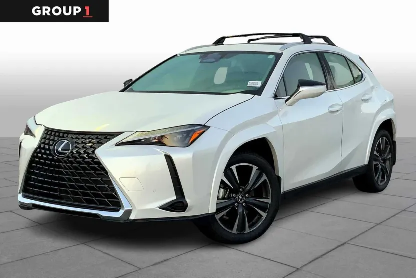 2025 Lexus UX Premium photo 1