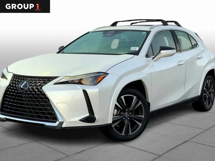 2025 Lexus UX Premium photo 1
