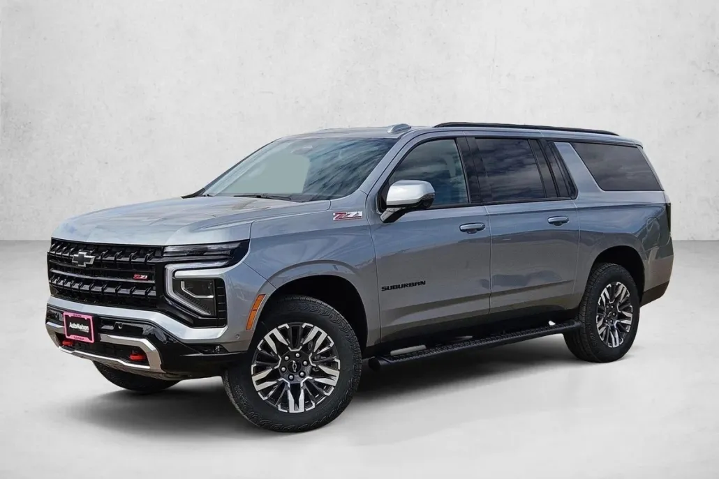 2026 Chevrolet Suburban Z71 photo 1