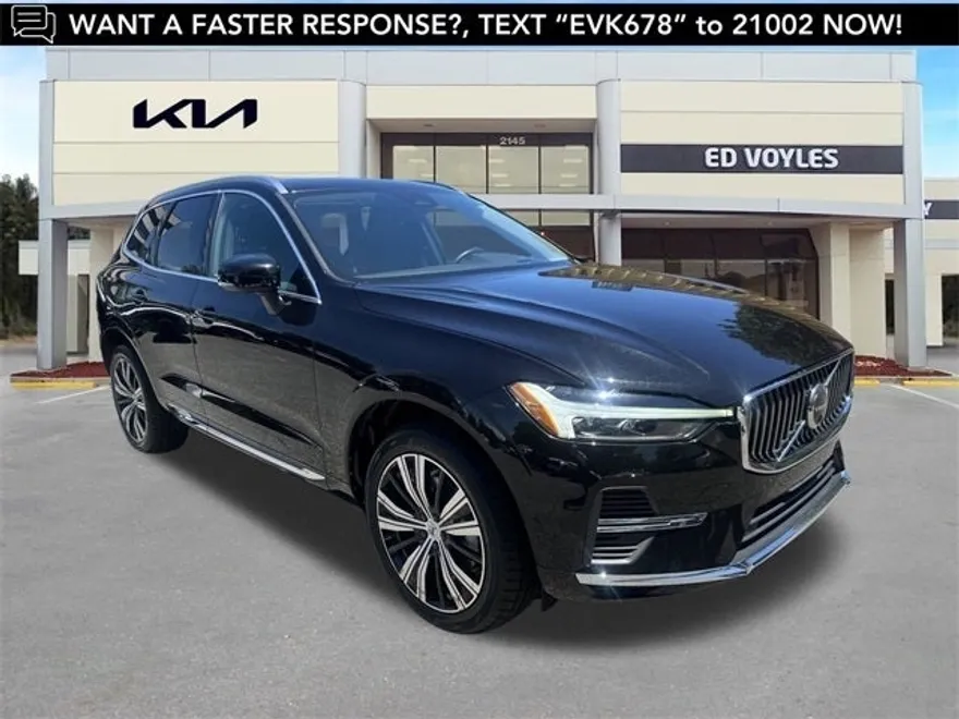 2022 Volvo XC60 Recharge Hybrid T8 Inscription photo 1