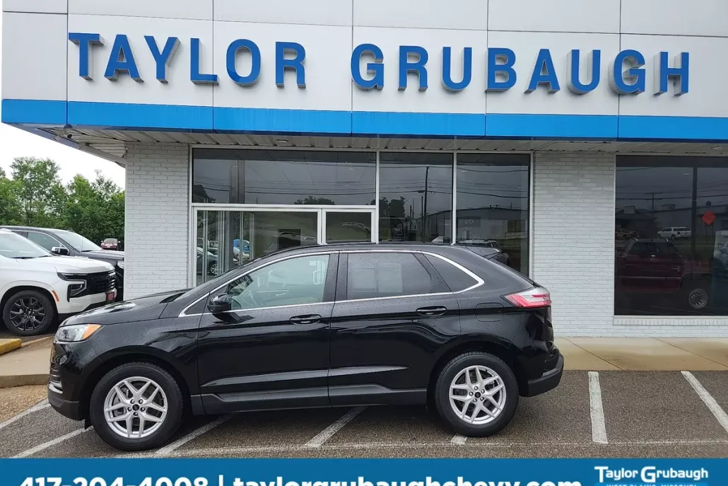 2024 Ford Edge SEL photo 1