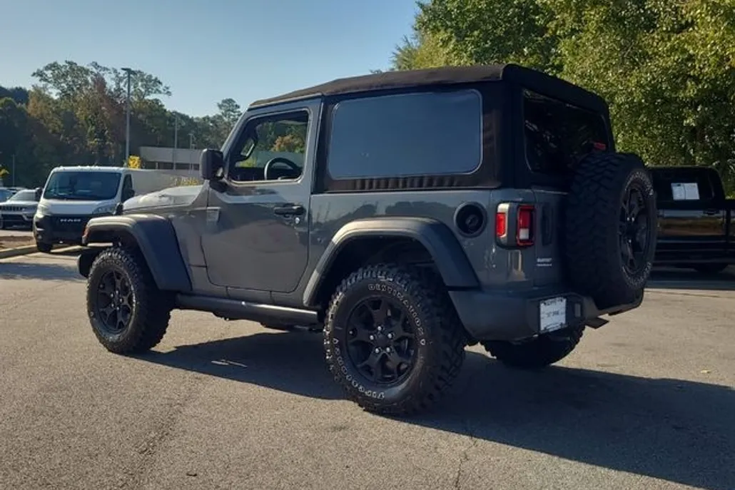 2023 Jeep Wrangler Willys photo 1