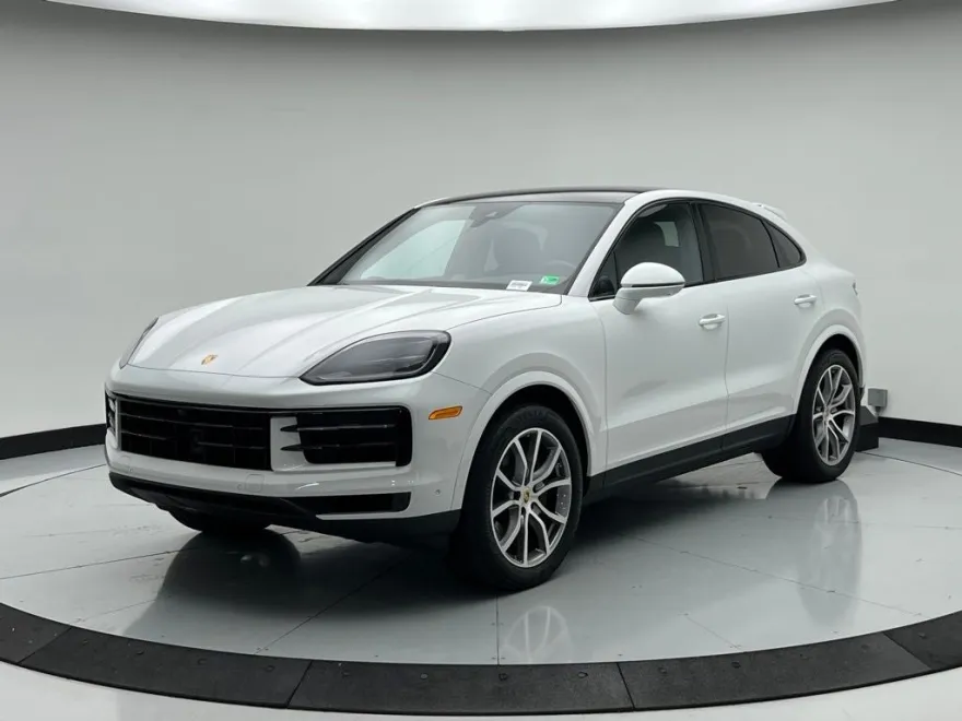 2024 Porsche Cayenne Coupe Base photo 1