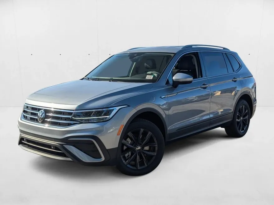 2024 Volkswagen Tiguan SE Sport photo 1
