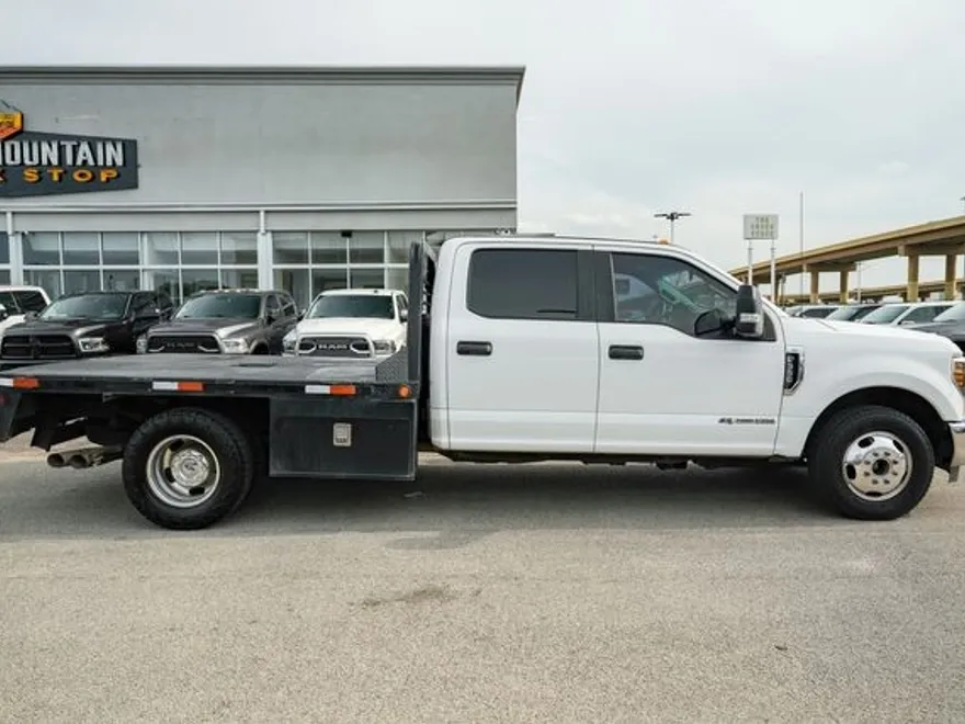 2019 Ford F-350 XL photo 1