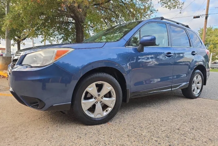 2014 Subaru Forester 2.5i Limited photo 1