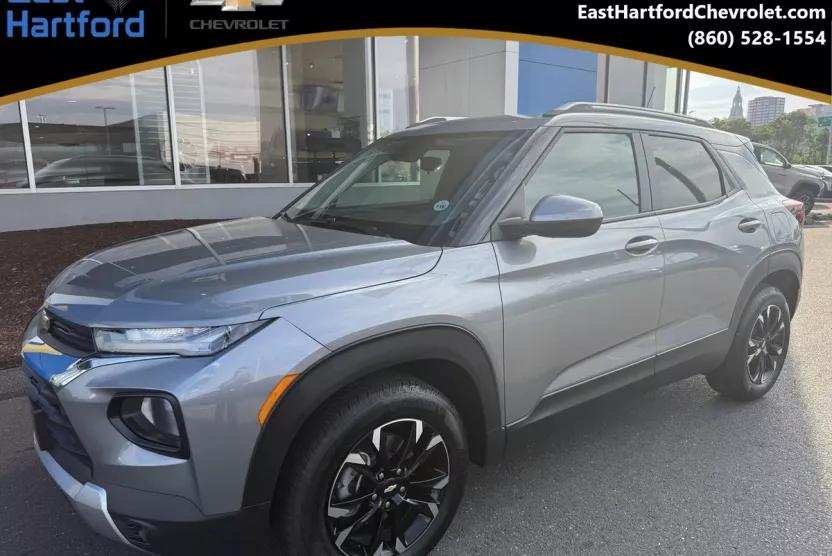 2023 Chevrolet Trailblazer LT photo 1