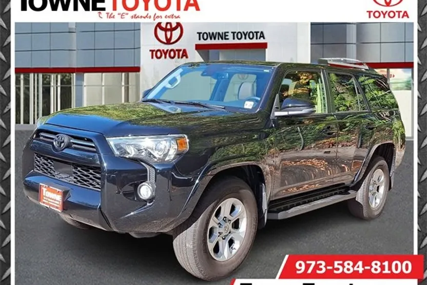 2020 Toyota 4Runner SR5 Premium photo 1