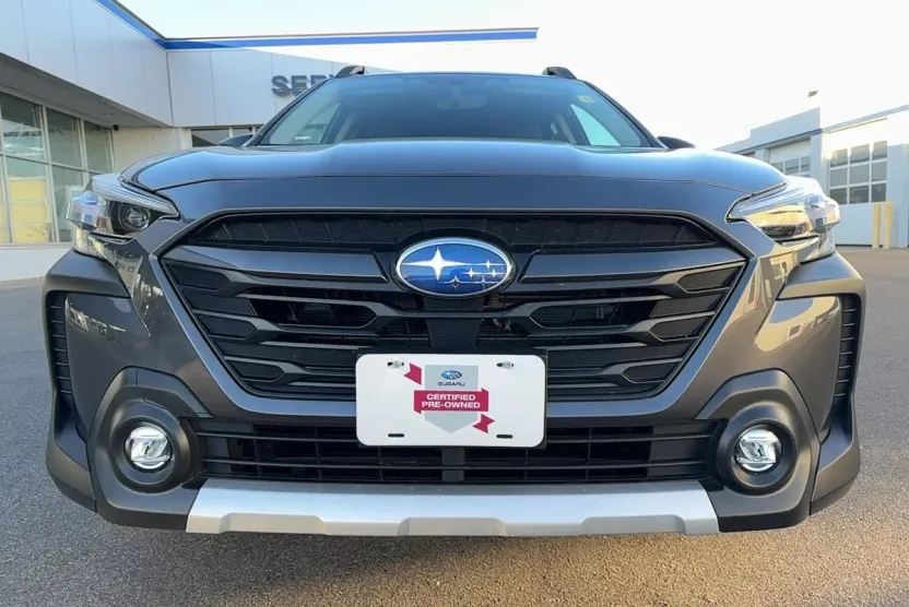 2025 Subaru Outback Limited photo 1