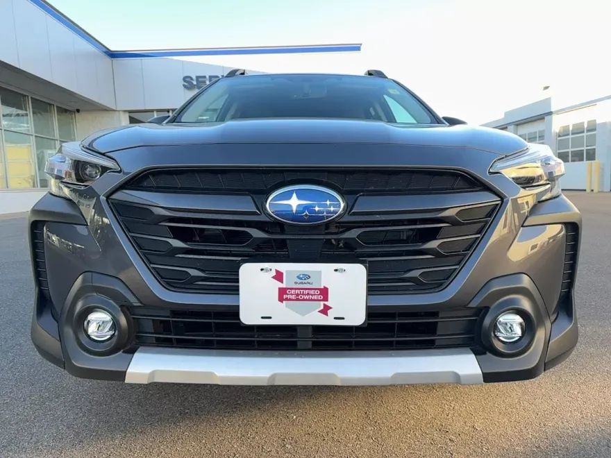 2025 Subaru Outback Limited photo 1