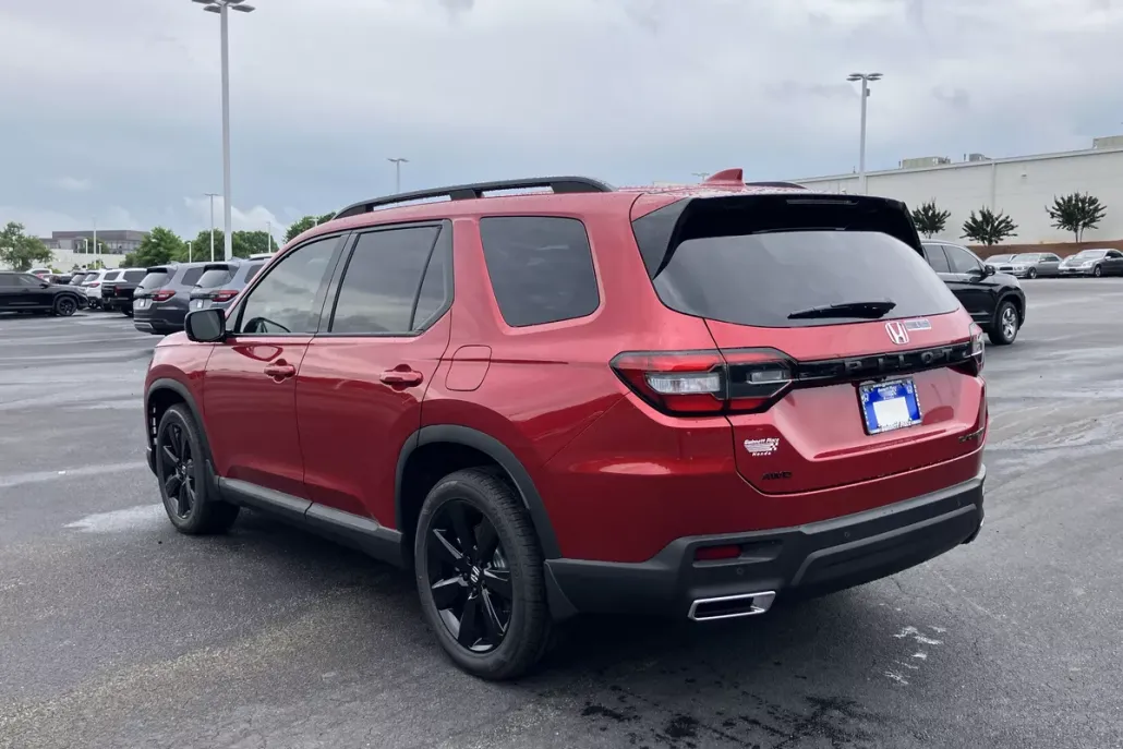 2025 Honda Pilot Black Edition photo 1