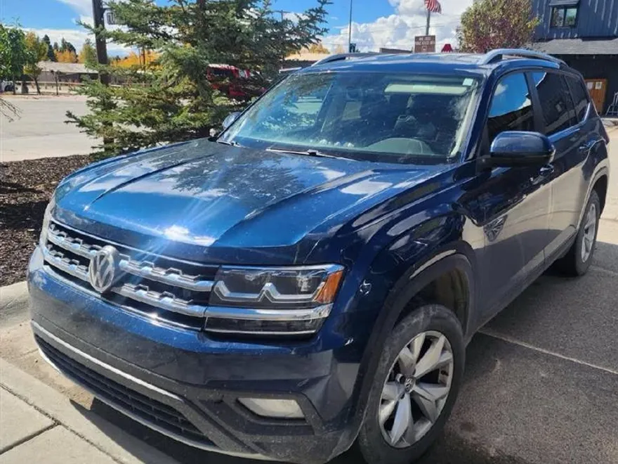 2019 Volkswagen Atlas V6 SE photo 1