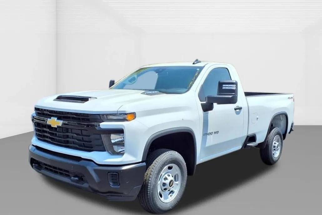 2025 Chevrolet Silverado 2500HD photo 1