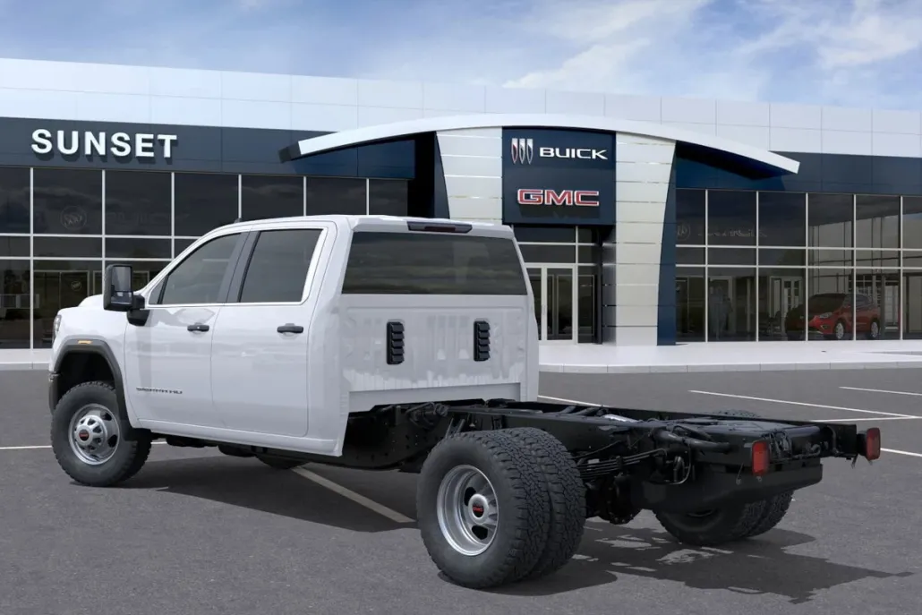 2025 Gmc Sierra 3500 HD Pro photo 1