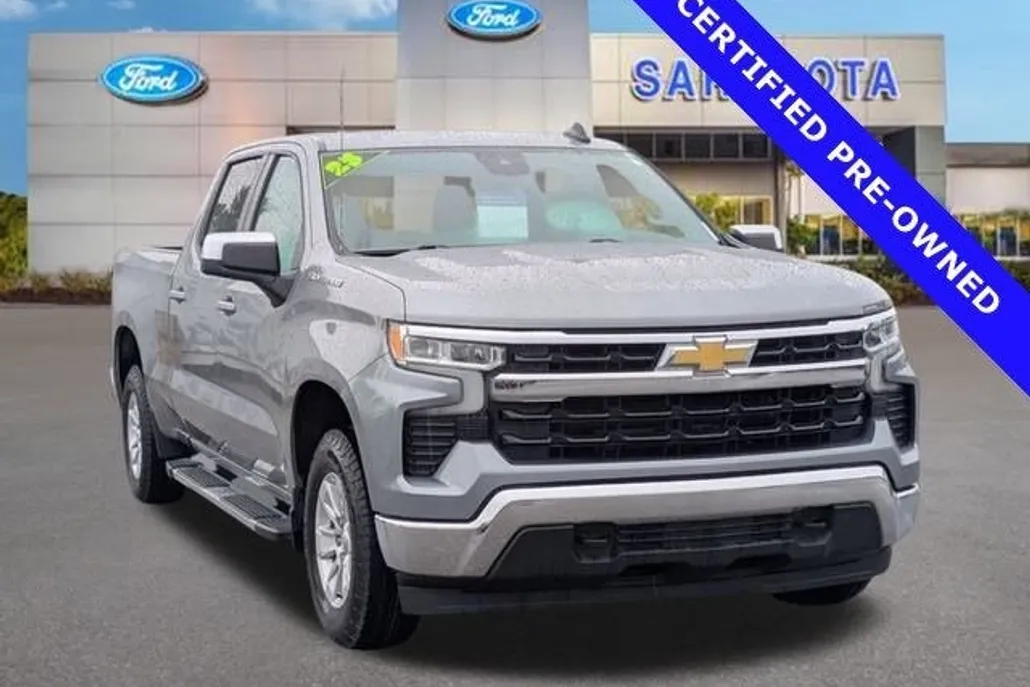 2023 Chevrolet Silverado 1500 LT photo 1