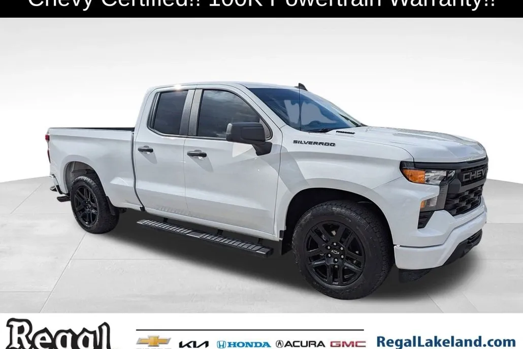 2025 Chevrolet Silverado 1500 Custom photo 1