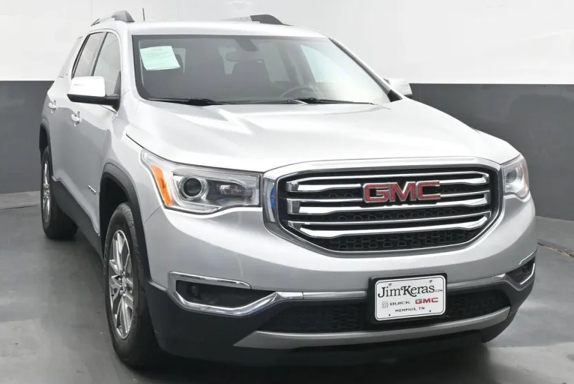 2019 Gmc Acadia SLE photo 1