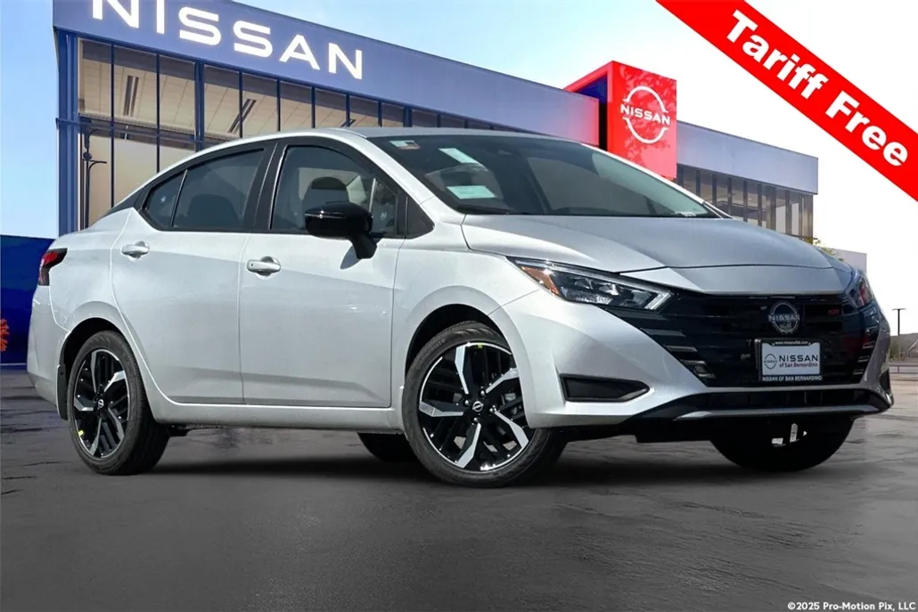 2025 Nissan Versa 1.6 SR photo 1
