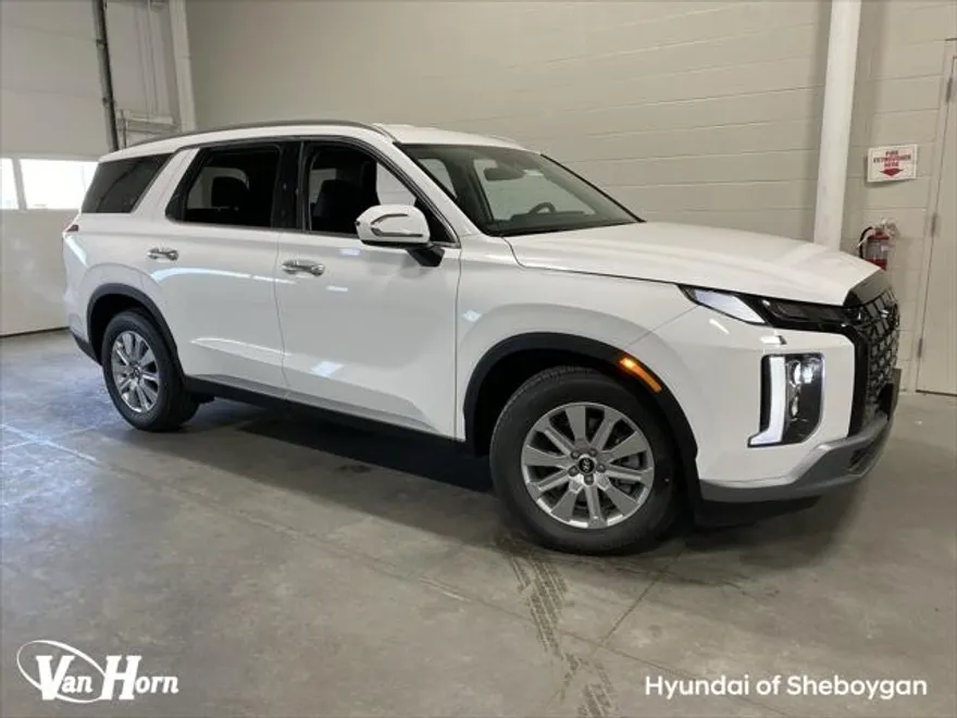 2025 Hyundai Palisade SEL photo 1