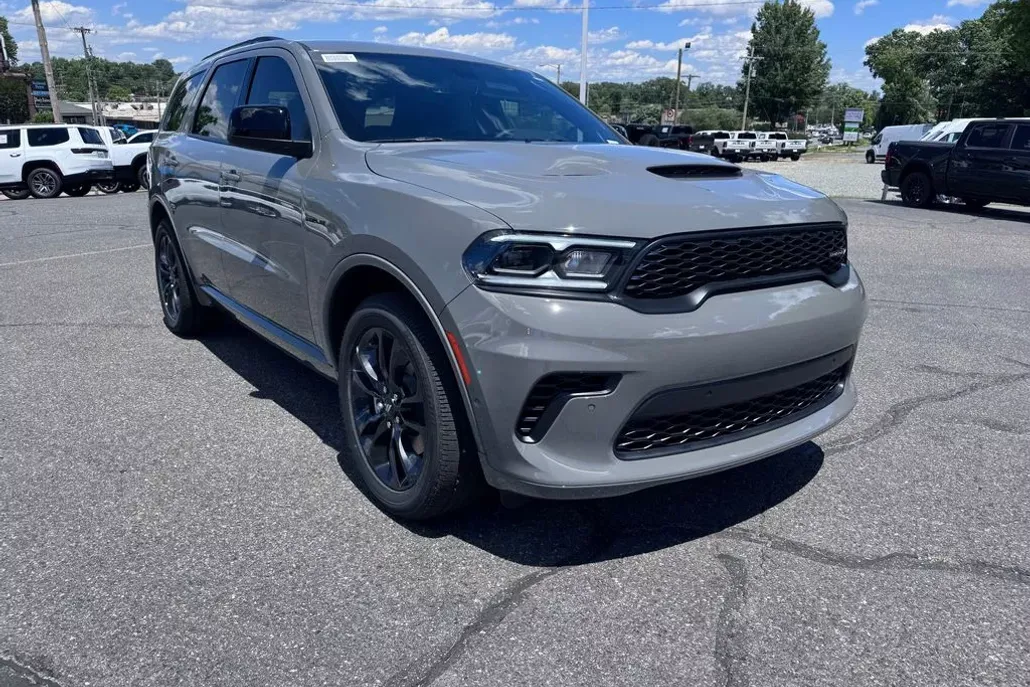 2025 Dodge Durango R/T photo 1