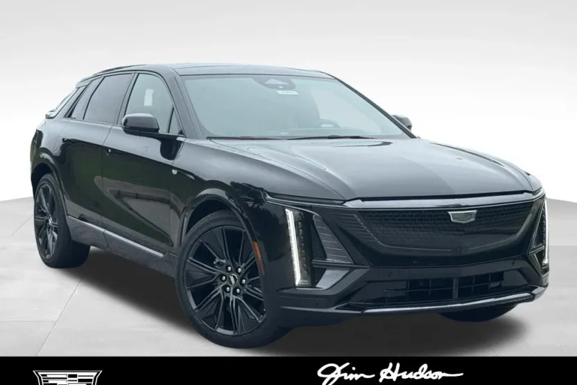 2025 Cadillac Lyriq Sport photo 1
