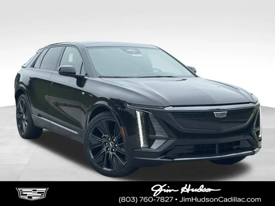 2025 Cadillac Lyriq Sport photo 1