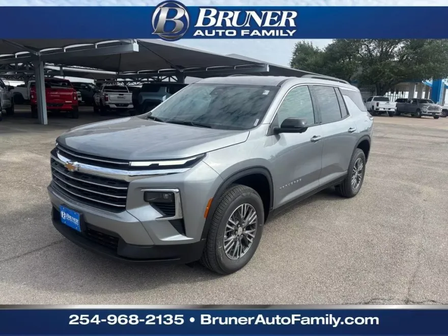 2026 Chevrolet Traverse photo 1