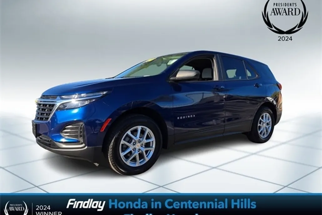2022 Chevrolet Equinox LS photo 1