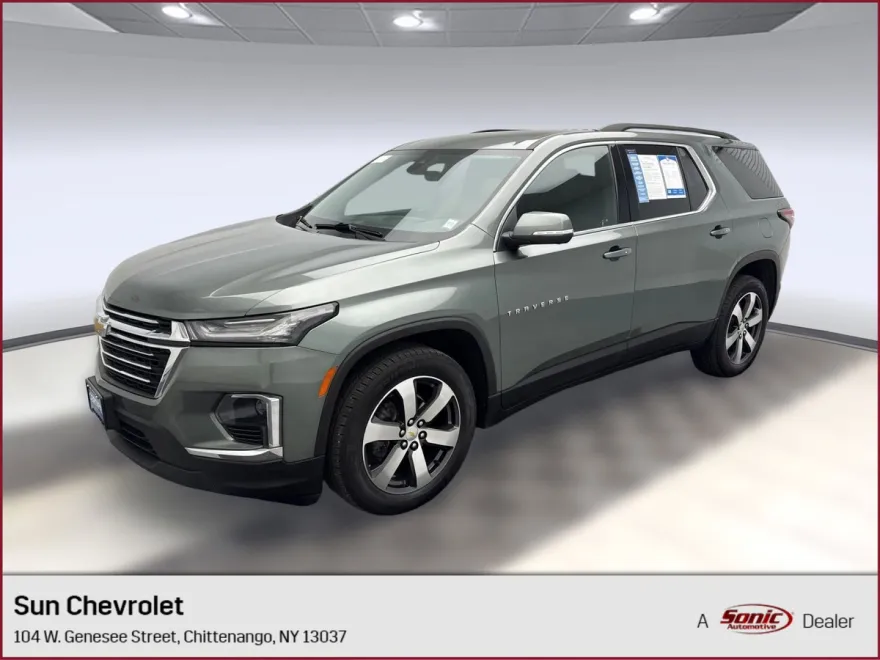 2023 Chevrolet Traverse Leather photo 1