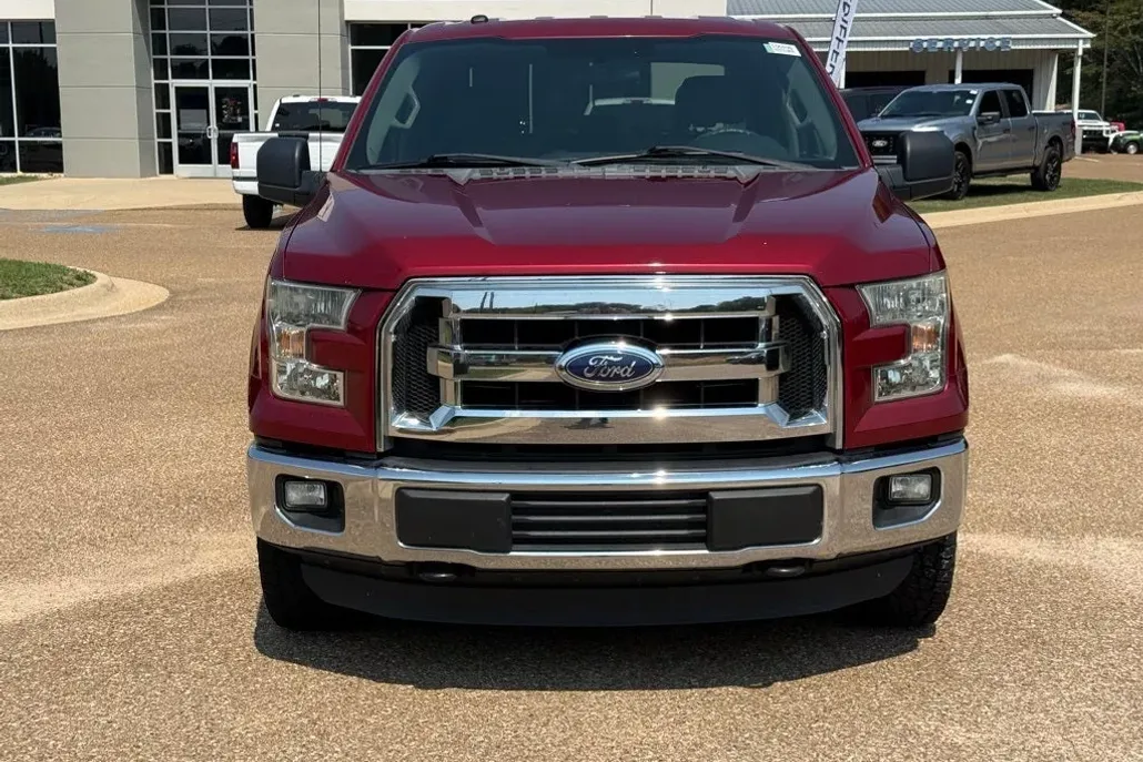 2016 Ford F-150 XLT photo 1