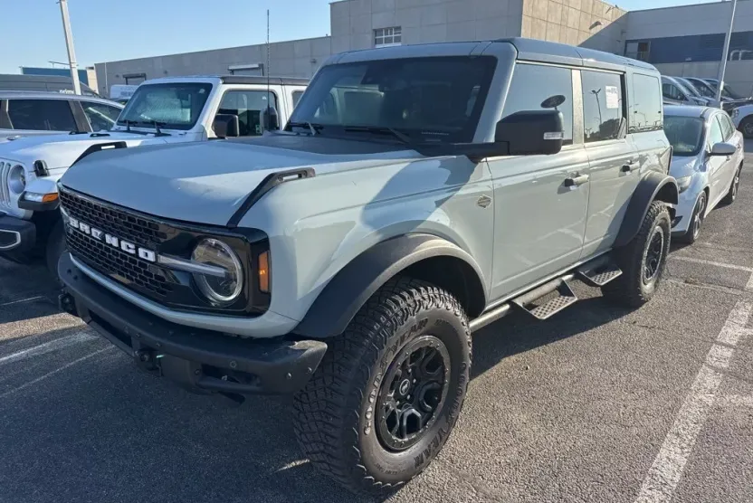 2024 Ford Bronco Wildtrak photo 1
