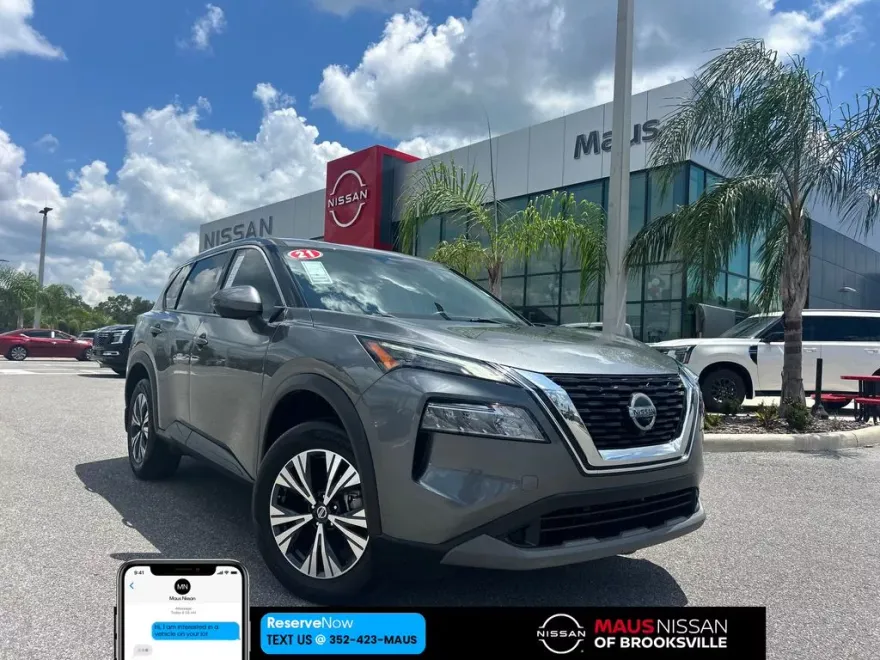2021 Nissan Rogue SV photo 1