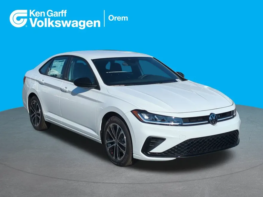 2025 Volkswagen Jetta Sport photo 1