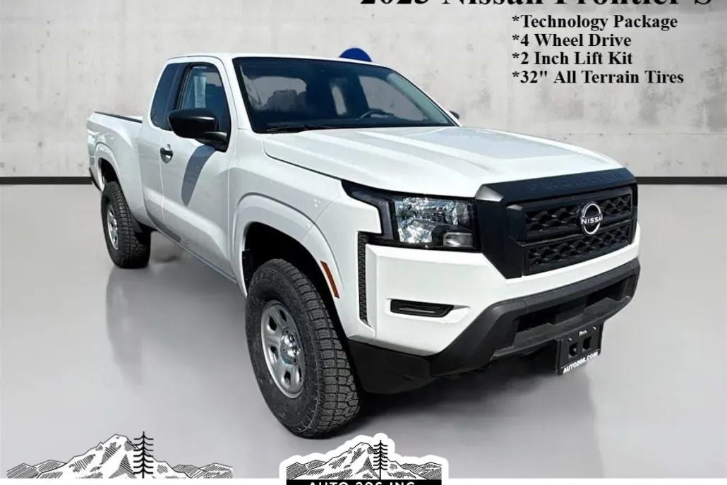 2023 Nissan Frontier S photo 1