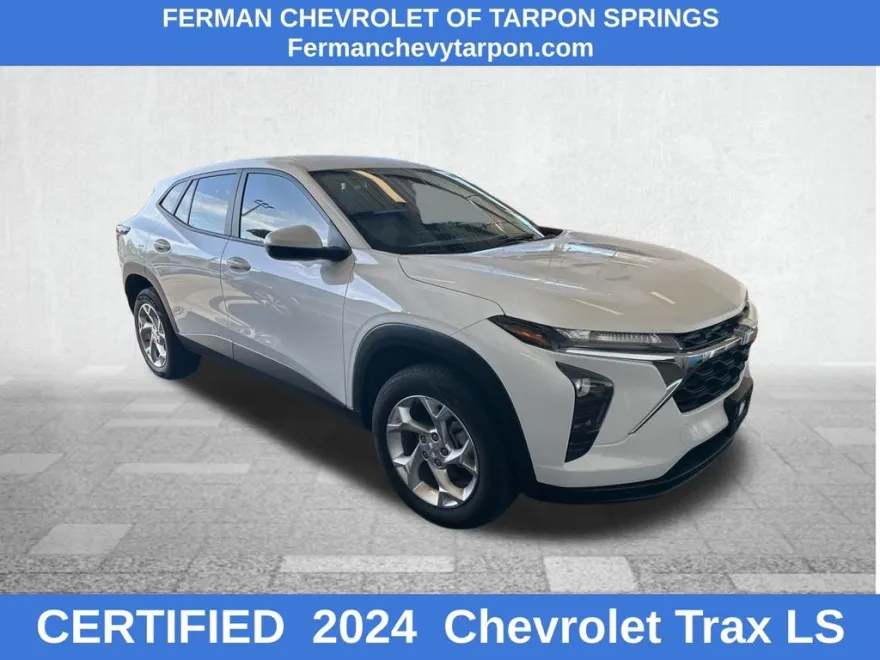 2024 Chevrolet Trax LS photo 1