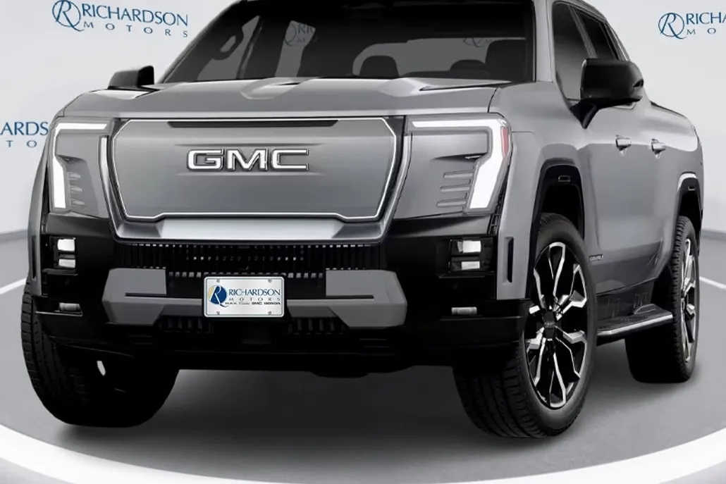 2025 Gmc Sierra EV Denali photo 1