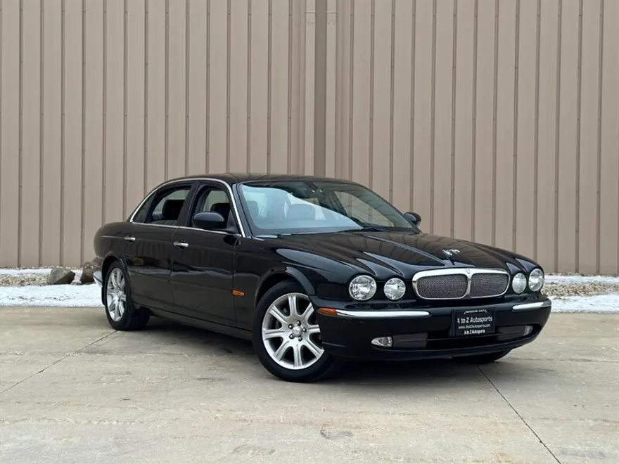 2005 Jaguar XJ 8 L photo 1