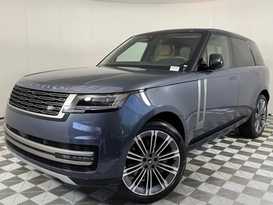 2025 Land Rover Range Rover SE photo 1
