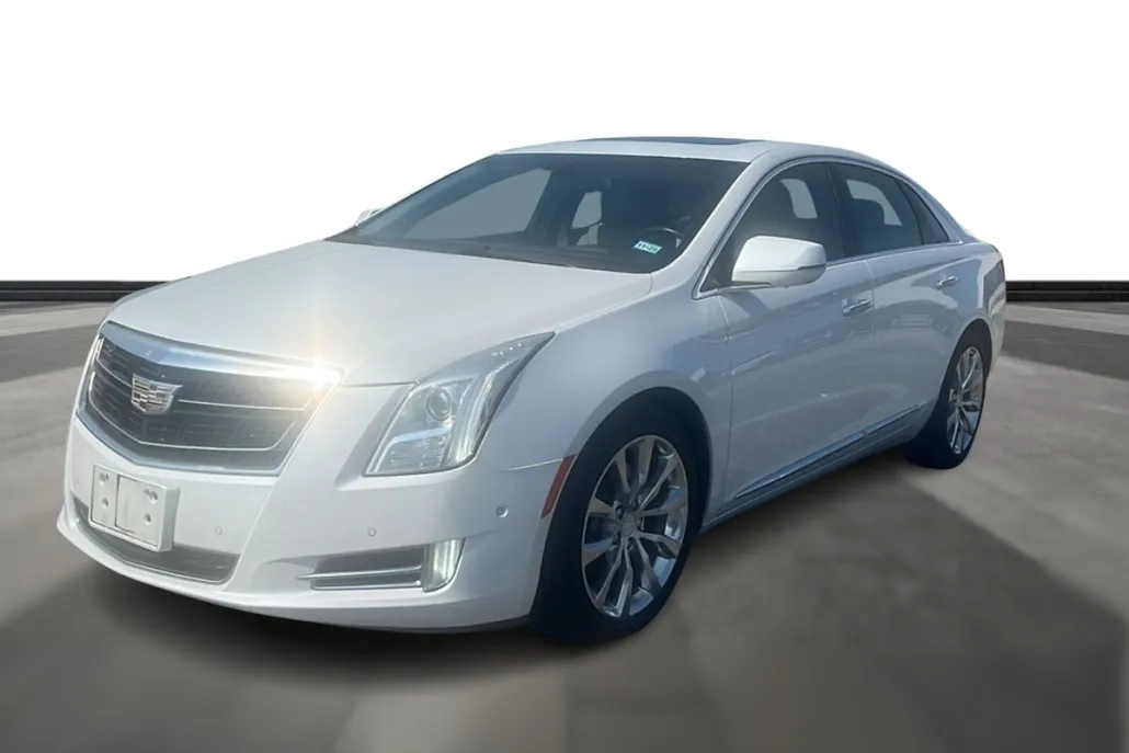 2016 Cadillac XTS Premium photo 1