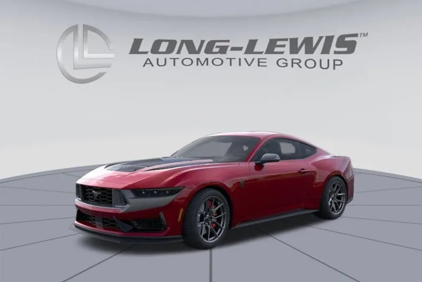 2025 Ford Mustang Dark Horse photo 1
