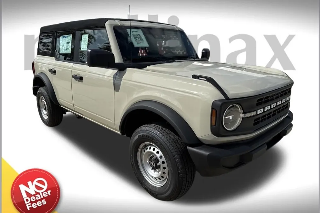2025 Ford Bronco Base photo 1