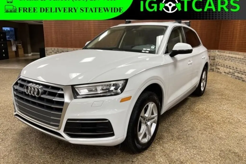 2019 Audi Q5 Premium photo 1