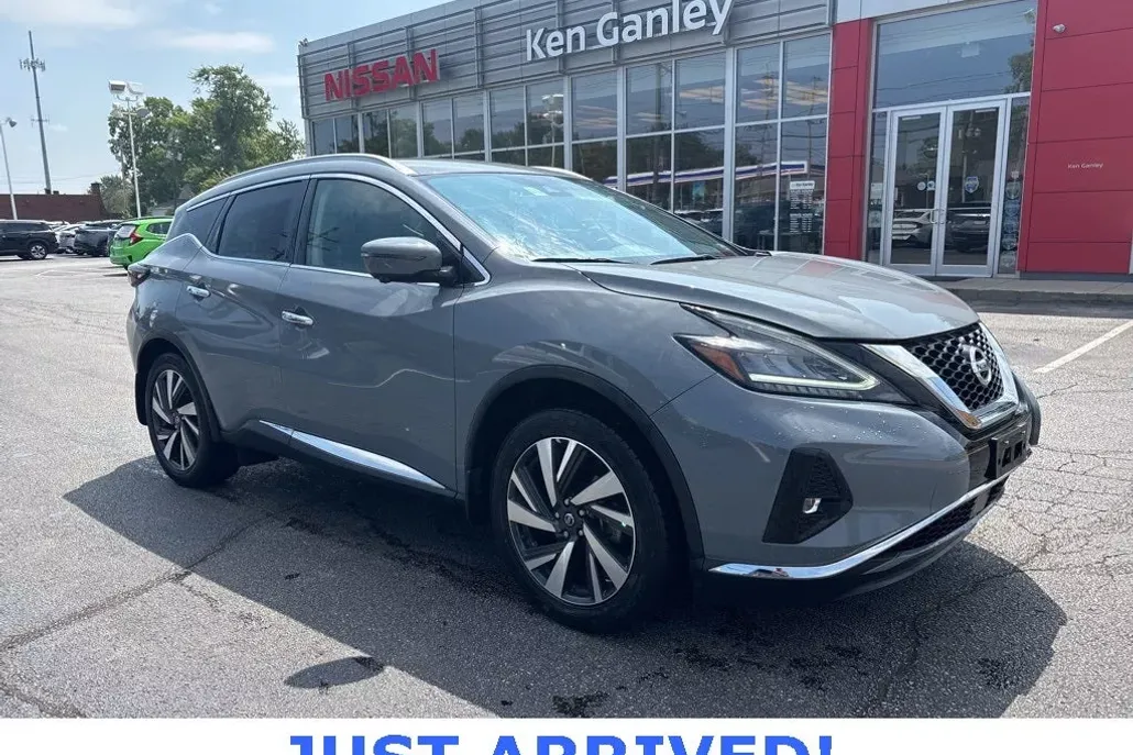 2022 Nissan Murano SL photo 1