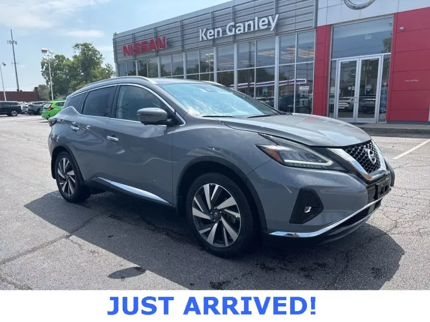 2022 Nissan Murano SL photo 1